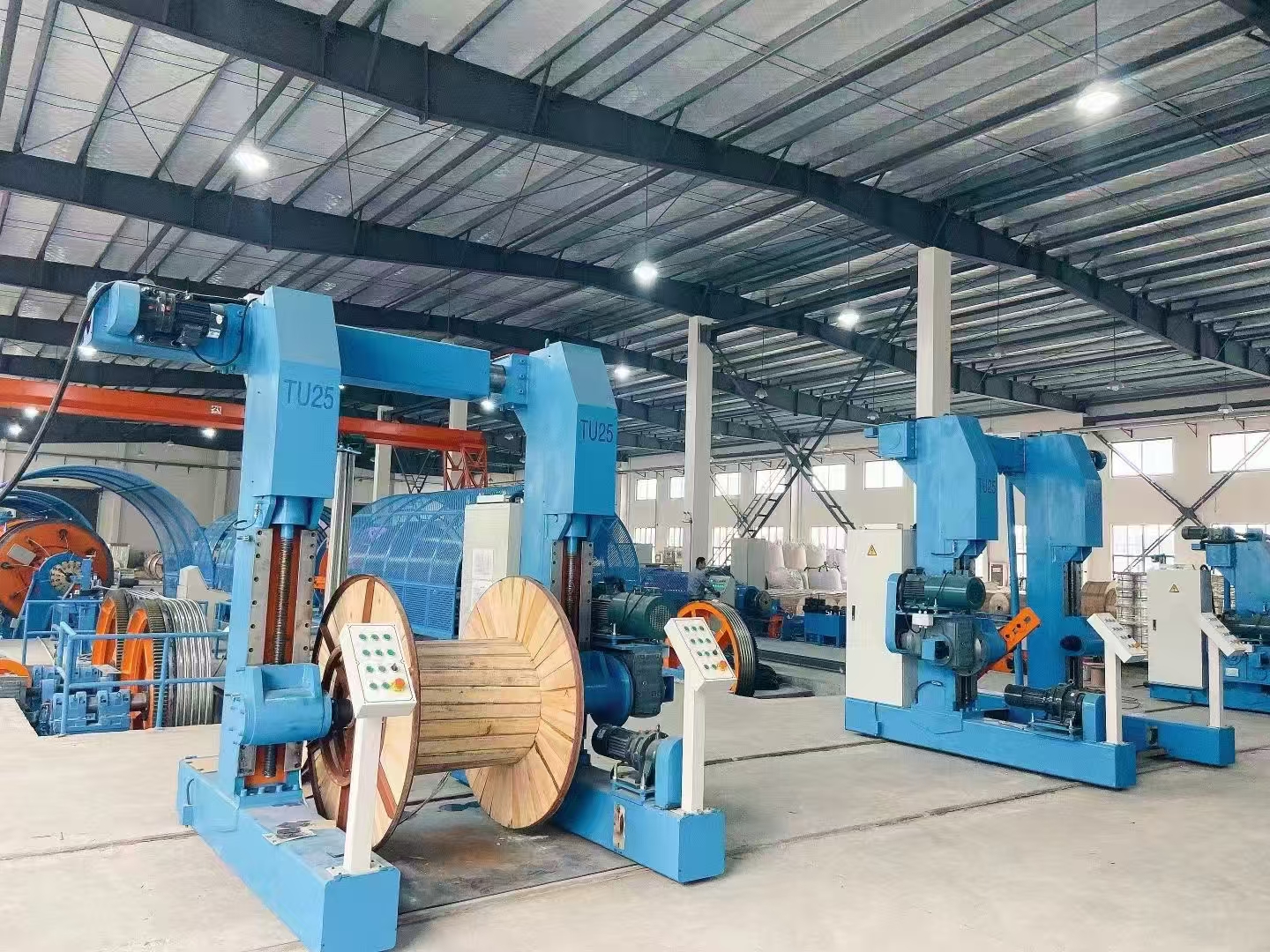 Changsha Aoputeke Communication Equipment Co., Ltd. assists the innovative development of GYTA optical cable industry